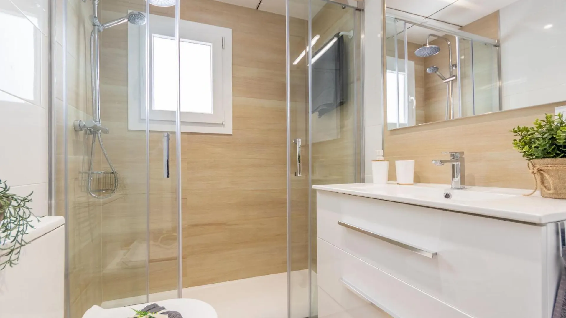 Apartment Lluis By Interhome L'Ampolla