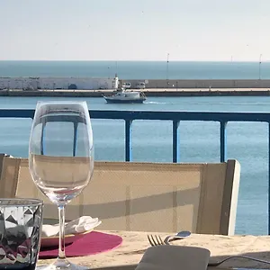 Appartement David, L'Ampolla
