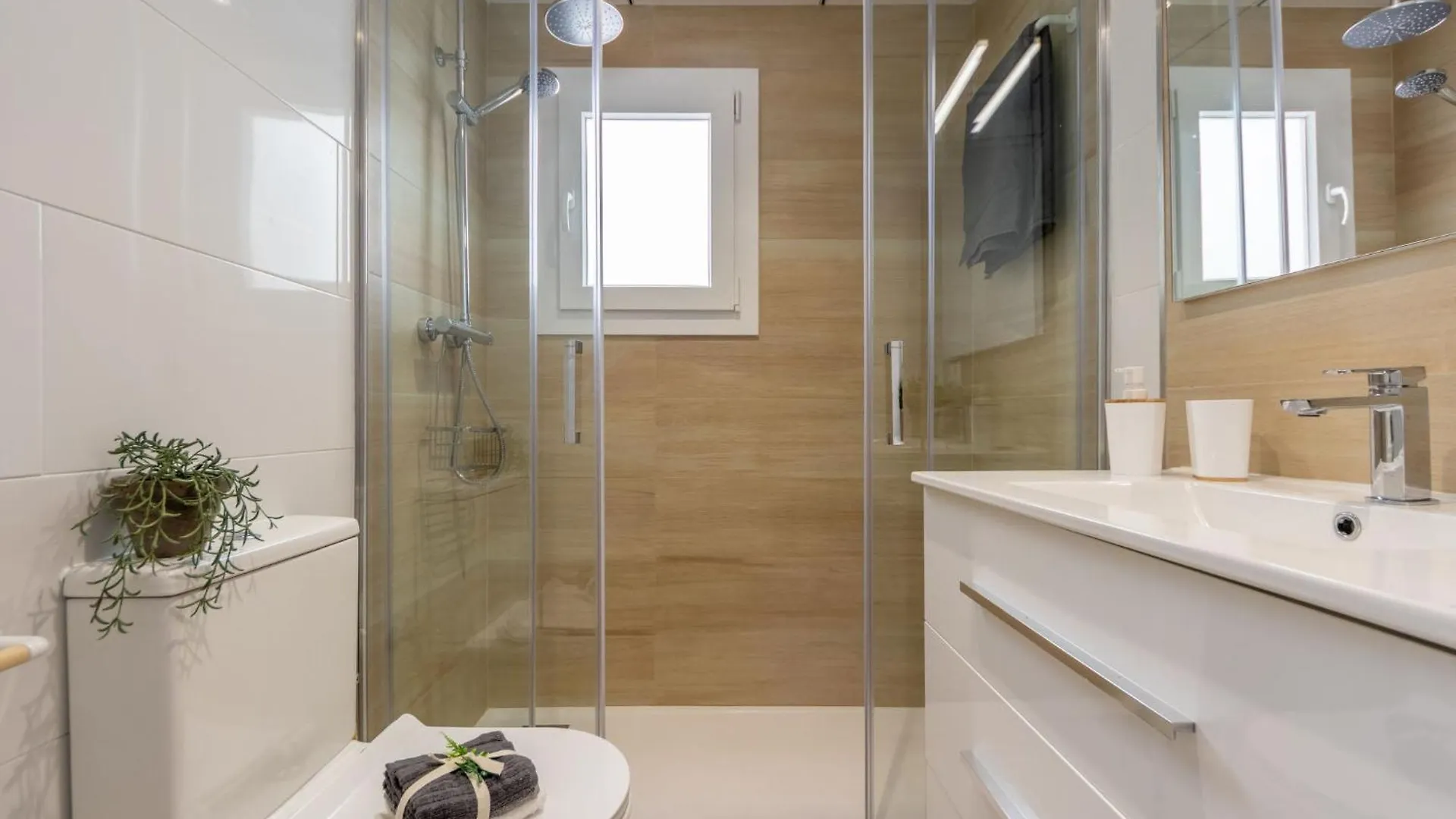 Apartment Lluis By Interhome L'Ampolla